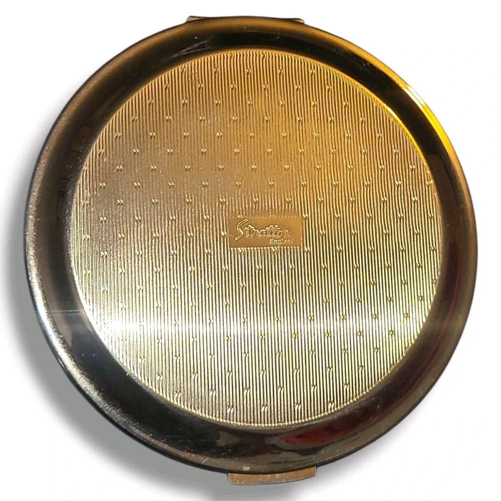 Vintage Stratton England Gold Tone‎ Compact Mirror Engraved Paisley Design